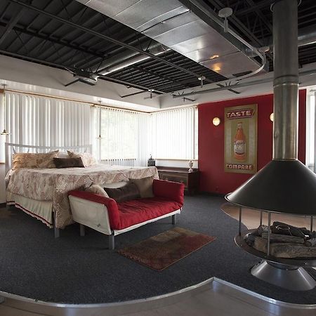 גטלינבורג Four Seasons Motor Lodge מראה חיצוני תמונה